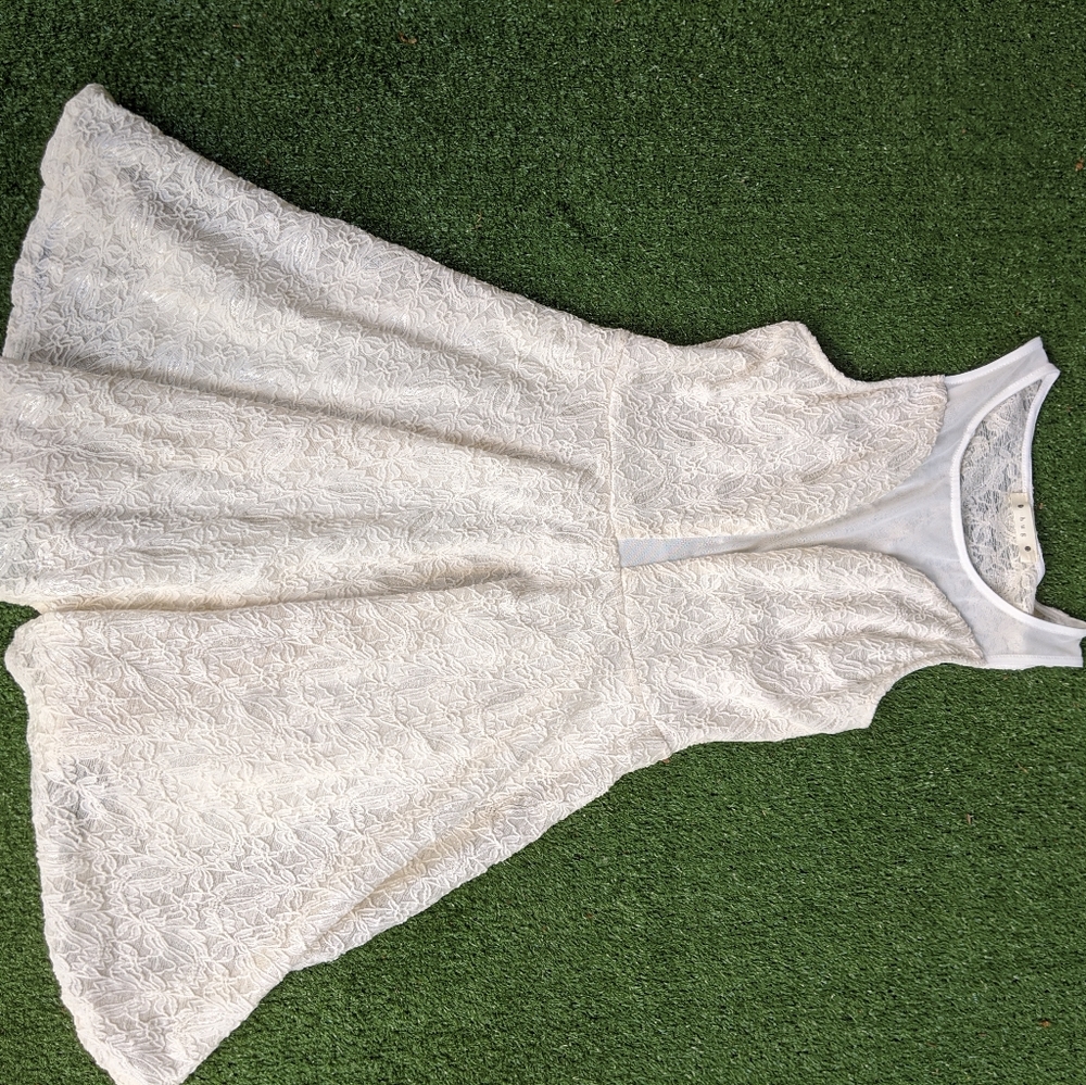 White lace midi dress